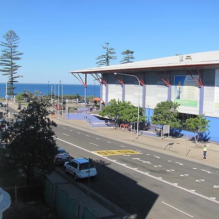 City Beach Motel Wollongong Exterior photo