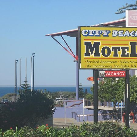 City Beach Motel Wollongong Room photo