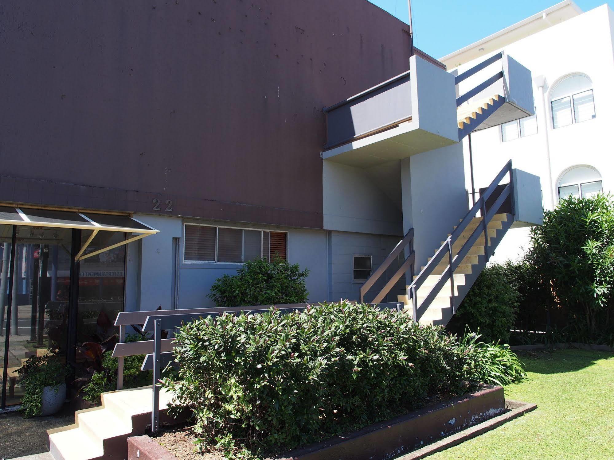 City Beach Motel Wollongong Exterior photo