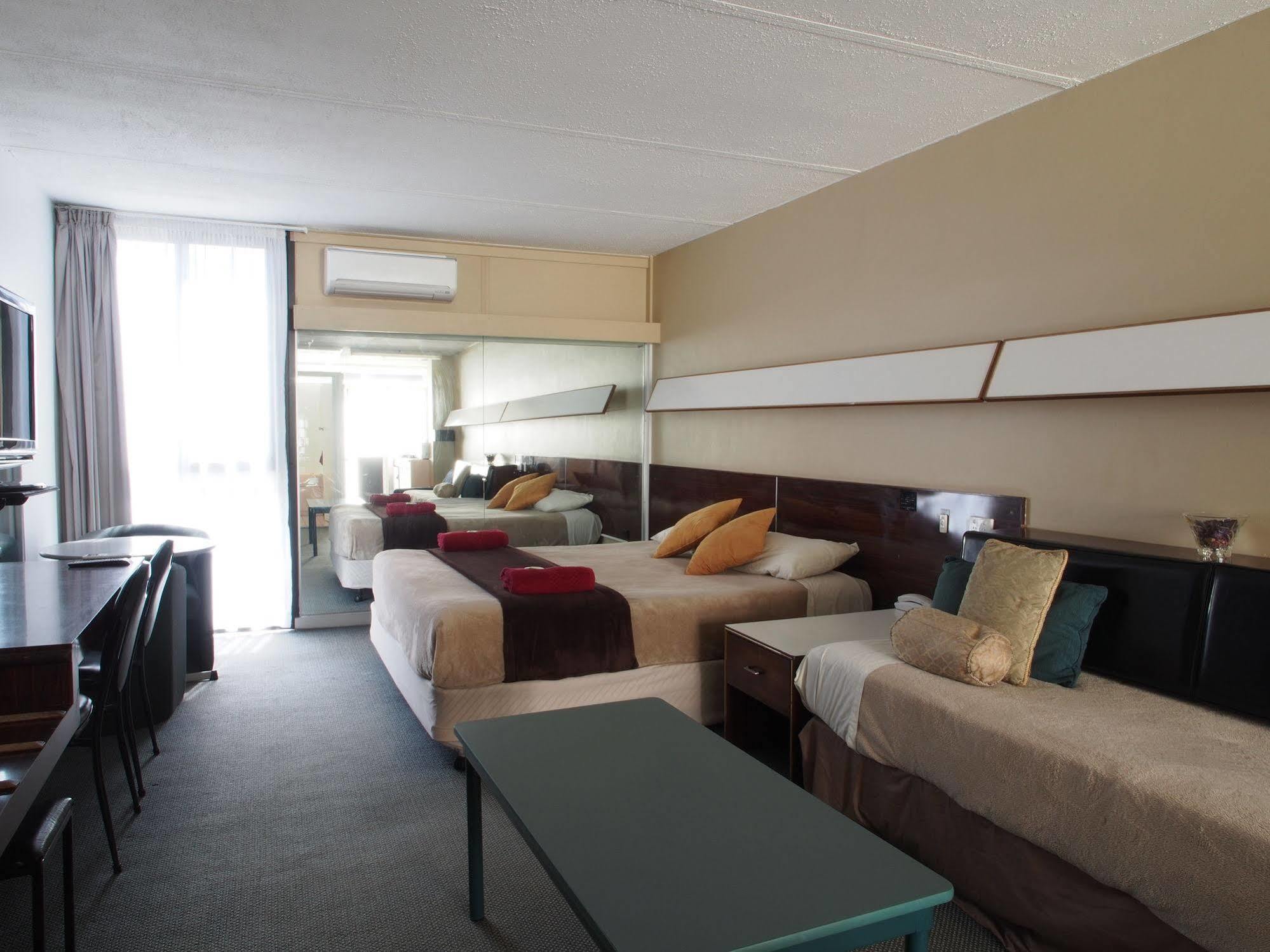 City Beach Motel Wollongong Exterior photo