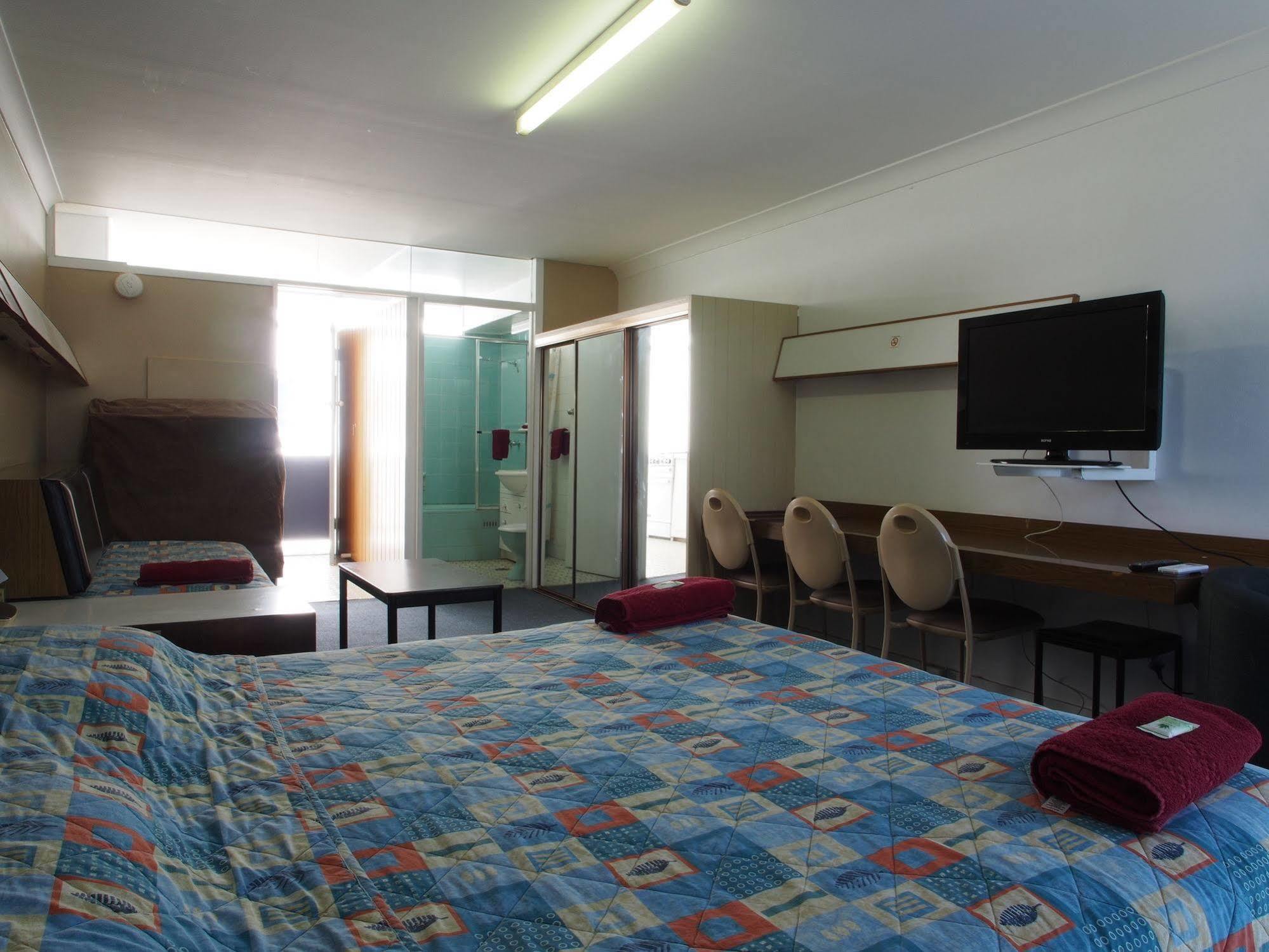 City Beach Motel Wollongong Exterior photo